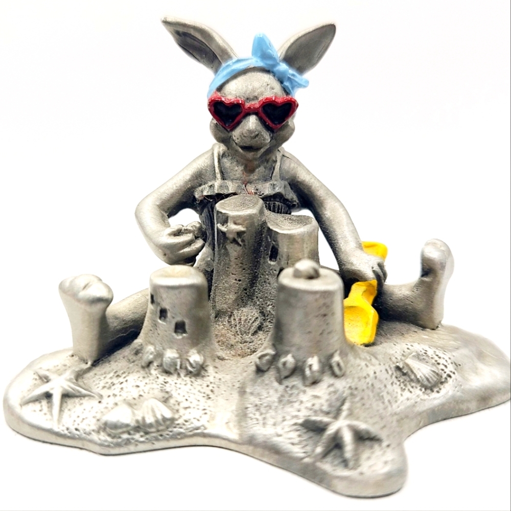 1984 Vintage Hudson Fine Pewter Bunny at the Beach w/sand castles #3425